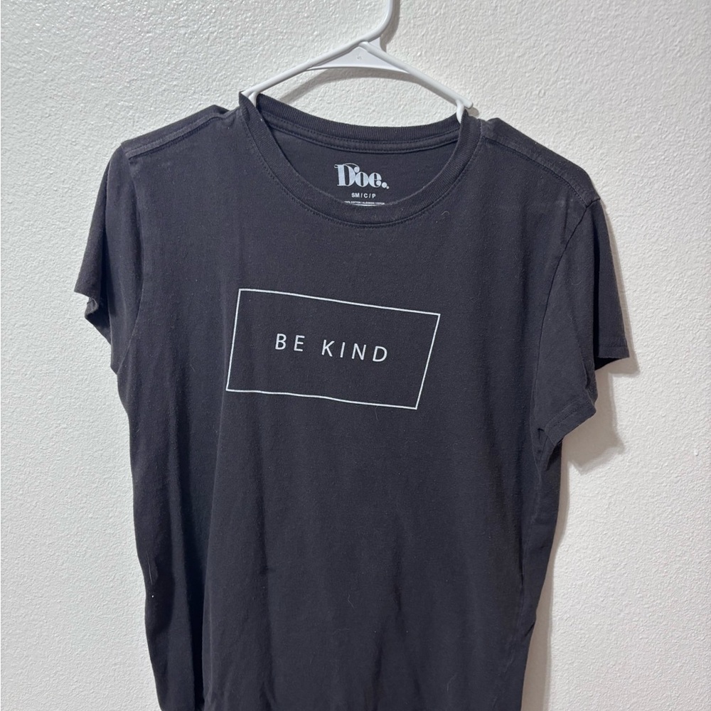 Black 'Be Kind' Short Sleeve Tee
